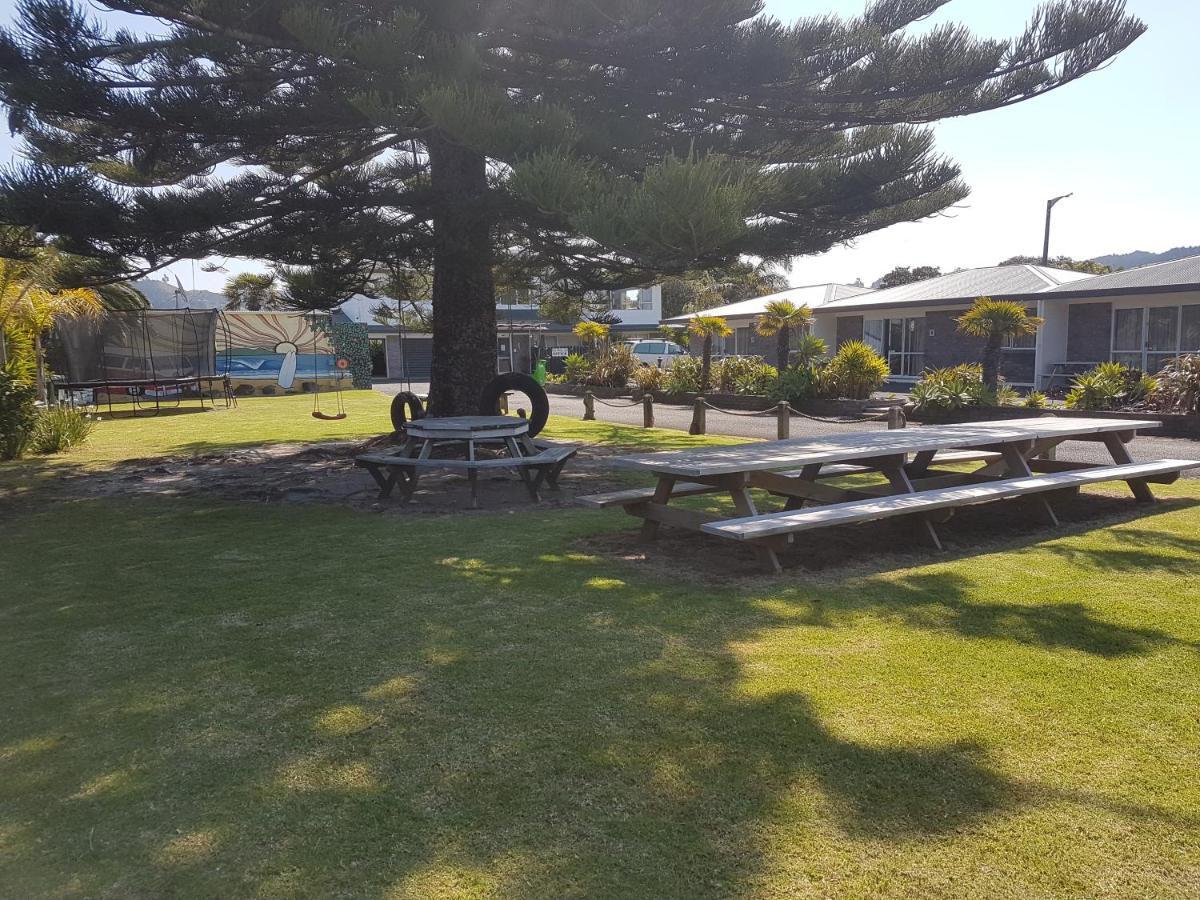 Beaches Motel Waihi Exterior foto