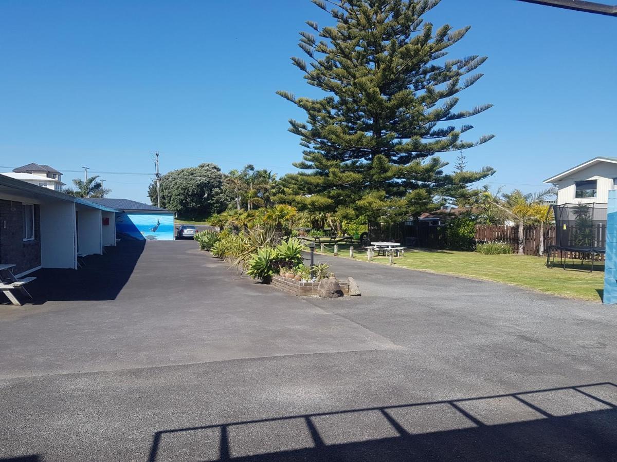 Beaches Motel Waihi Exterior foto