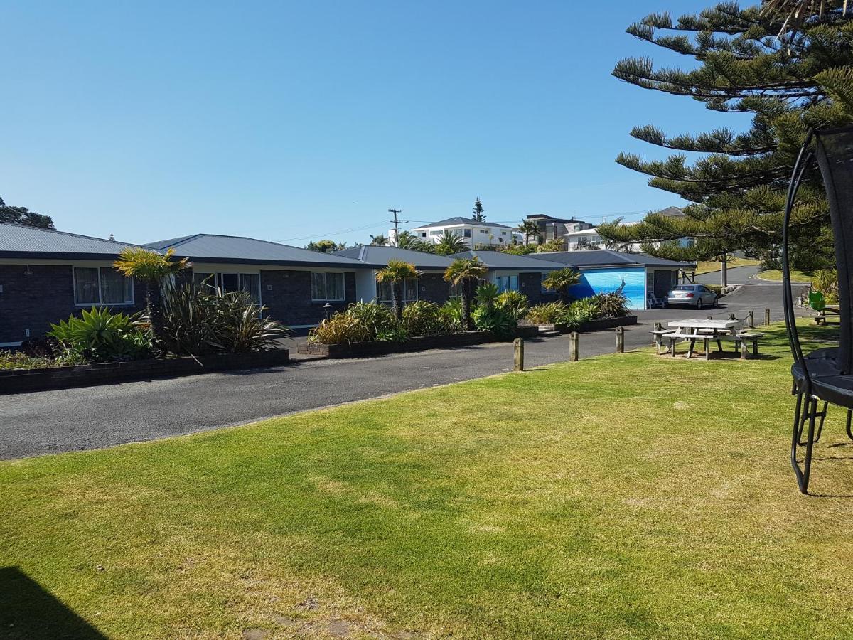 Beaches Motel Waihi Exterior foto